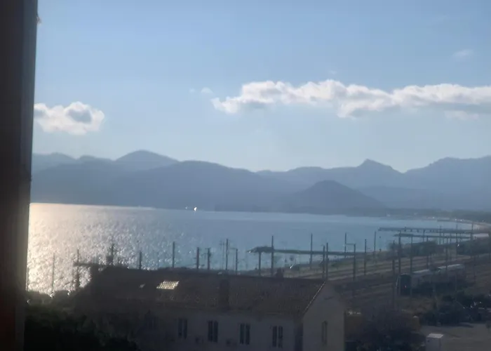 Bord De Et Commerces 588