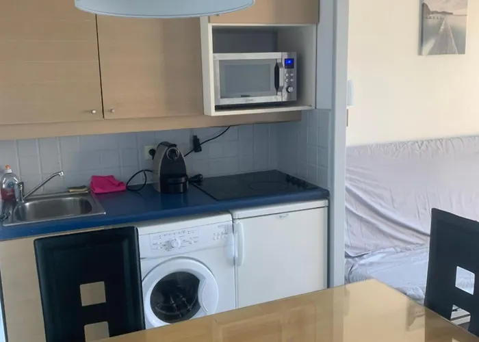 Bord De Et Commerces 588 *