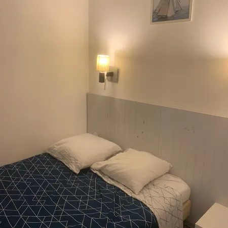 Bord De Et Commerces 588 Appartamento
